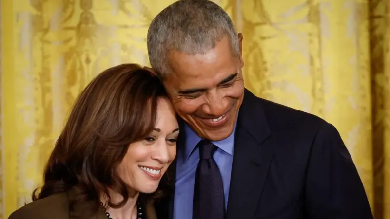 “Querida, querida amiga mía”: la especial relación entre Barack Obama y Kamala Harris (y cómo se han ayudado a potenciar sus carreras políticas)